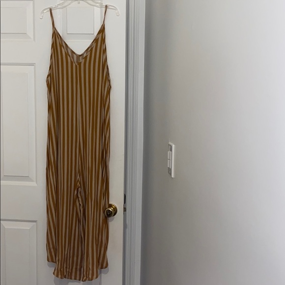 Striped mustard jumper bought from Lizard Thicket - Picture 3 of 3